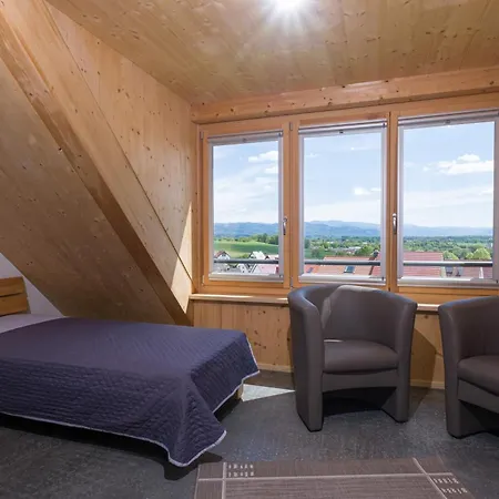 公寓 Adelnhoven 埃门丁根